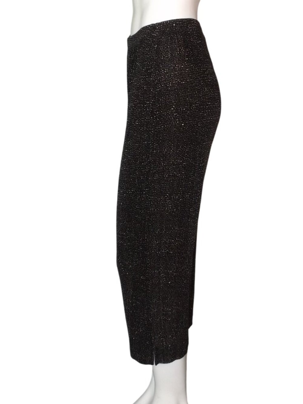 CHICO'S TRAVELERS Crop Pants, 1/M, Black/Off-white Geo print, Capri, Stretchy - Picture 9 of 11